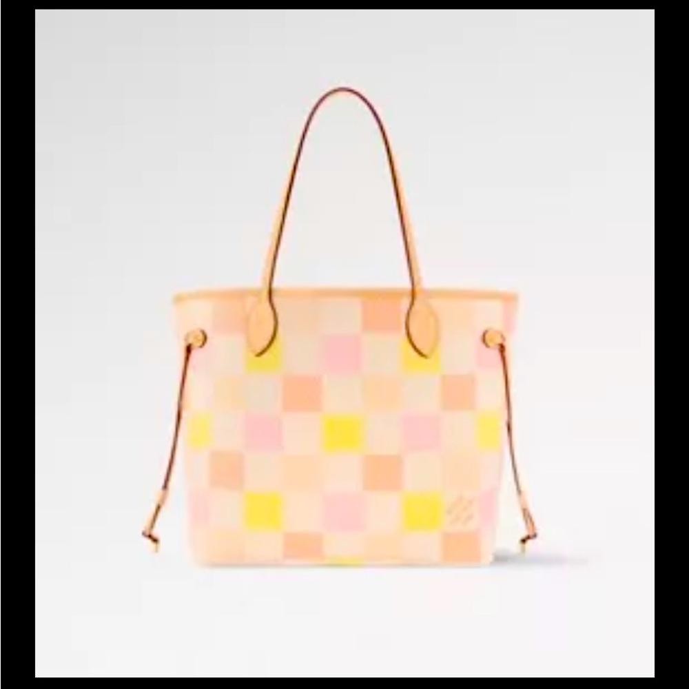 Brand New Sold Out Louis Vuitton Damier Giant Neverfull Comes With Tags And Box!